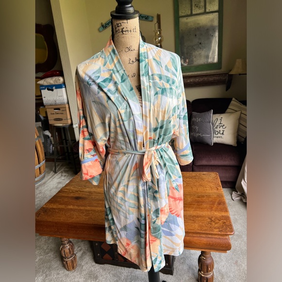 Linea Donatella Tropical Robe - Picture 2 of 6